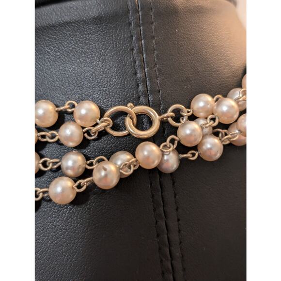 Vtg Multi-Strand Faux Pearl Colored Glass Medallion Designer Look 58" Necklace - Picture 9 of 10